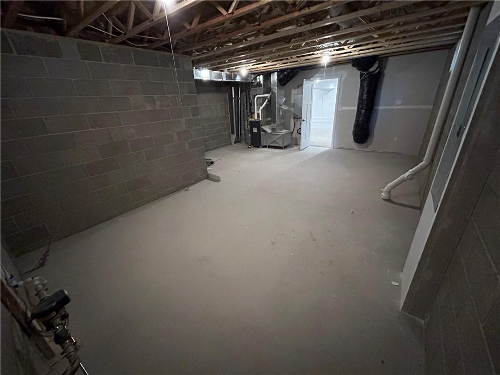 203 Lola Court McKees Rocks, PA 15136 - Photo 23 of 23 a view of room with gym equipment