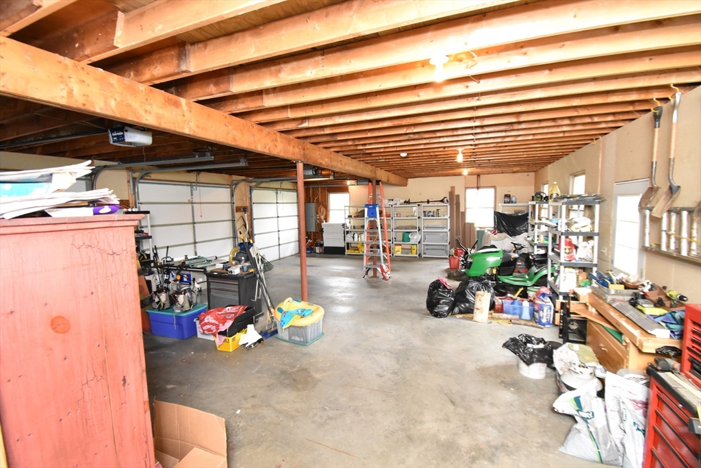 51 Coleman Road Southampton, MA 01073 - Photo 28 of 39