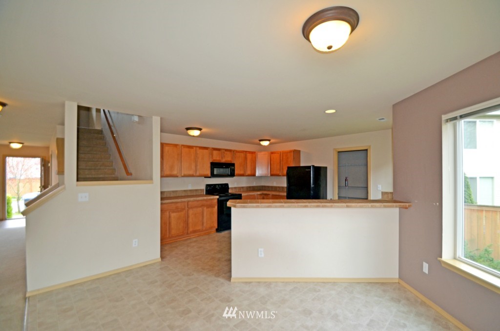 3731 154th Place Southeast Bothell, WA 98012 - Photo 5 of 15