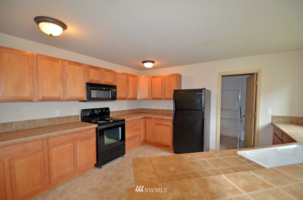3731 154th Place Southeast Bothell, WA 98012 - Photo 6 of 15