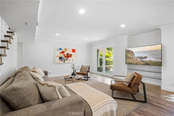 $1,990,000 | 2946 Graceland Way, Glendale, CA 91206