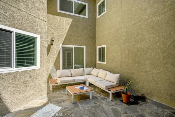 $1,990,000 | 2946 Graceland Way, Glendale, CA 91206