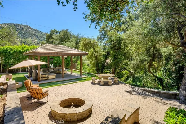 $1,990,000 | 2946 Graceland Way, Glendale, CA 91206