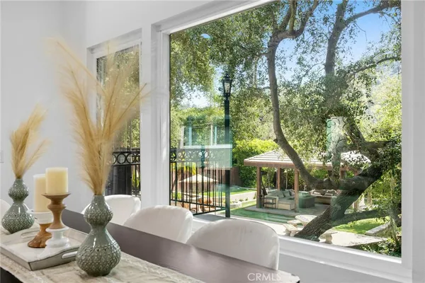 $1,990,000 | 2946 Graceland Way, Glendale, CA 91206
