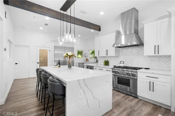 $1,990,000 | 2946 Graceland Way, Glendale, CA 91206