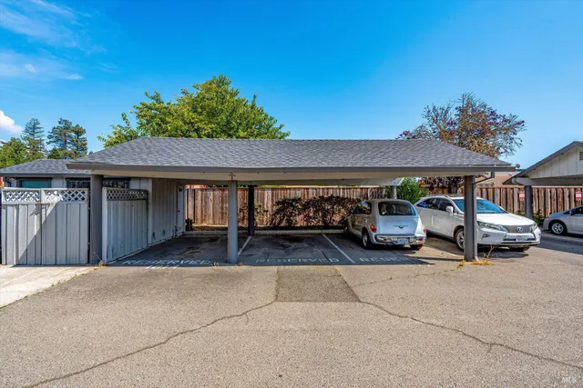 $1,400,000 | 1014 1st Street West, Sonoma, CA 95476