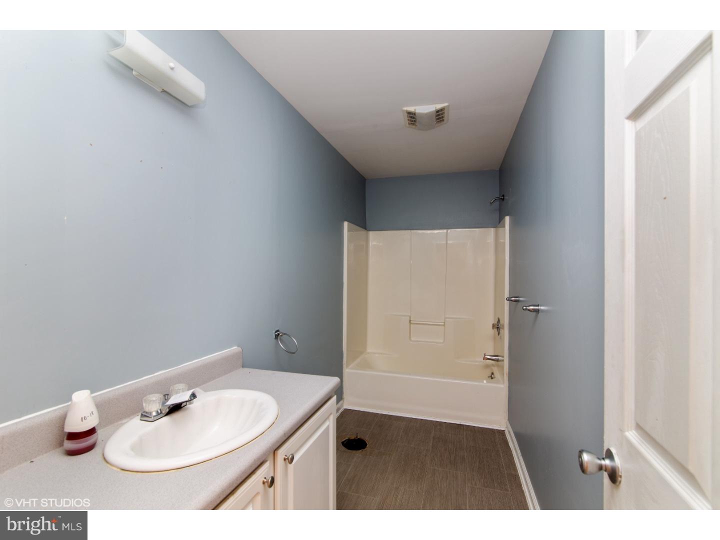 246 Vineyard Road Atco, NJ 08004 - Photo 17 of 25 Gallery Image 17