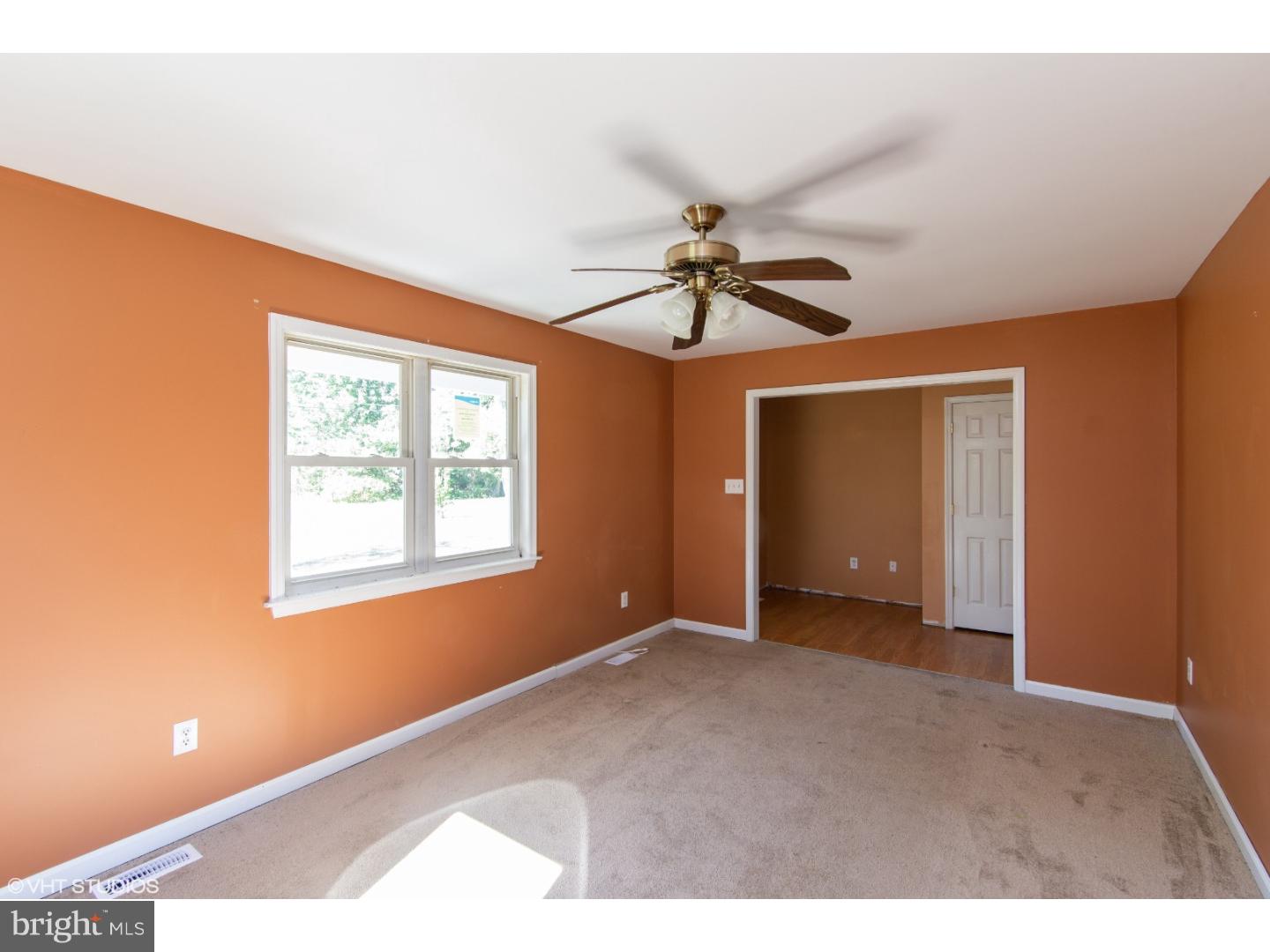 246 Vineyard Road Atco, NJ 08004 - Photo 5 of 25 Gallery Image 5