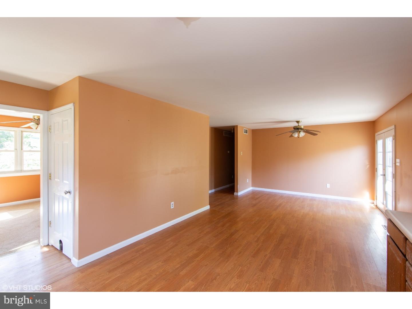 246 Vineyard Road Atco, NJ 08004 - Photo 7 of 25 Gallery Image 7