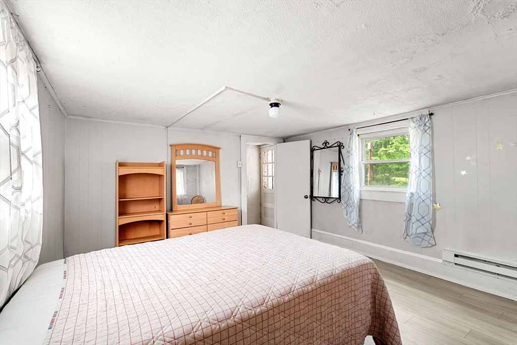 124 Hazen Road Shirley, MA 01464 - Photo 14 of 29