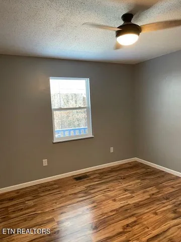 $249,900 | 125 Walnut Lane, Oneida, TN 37841