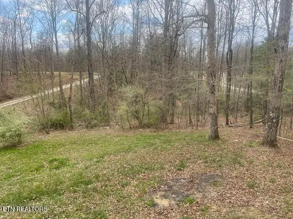 $244,900 | 125 Walnut Lane, Oneida, TN 37841
