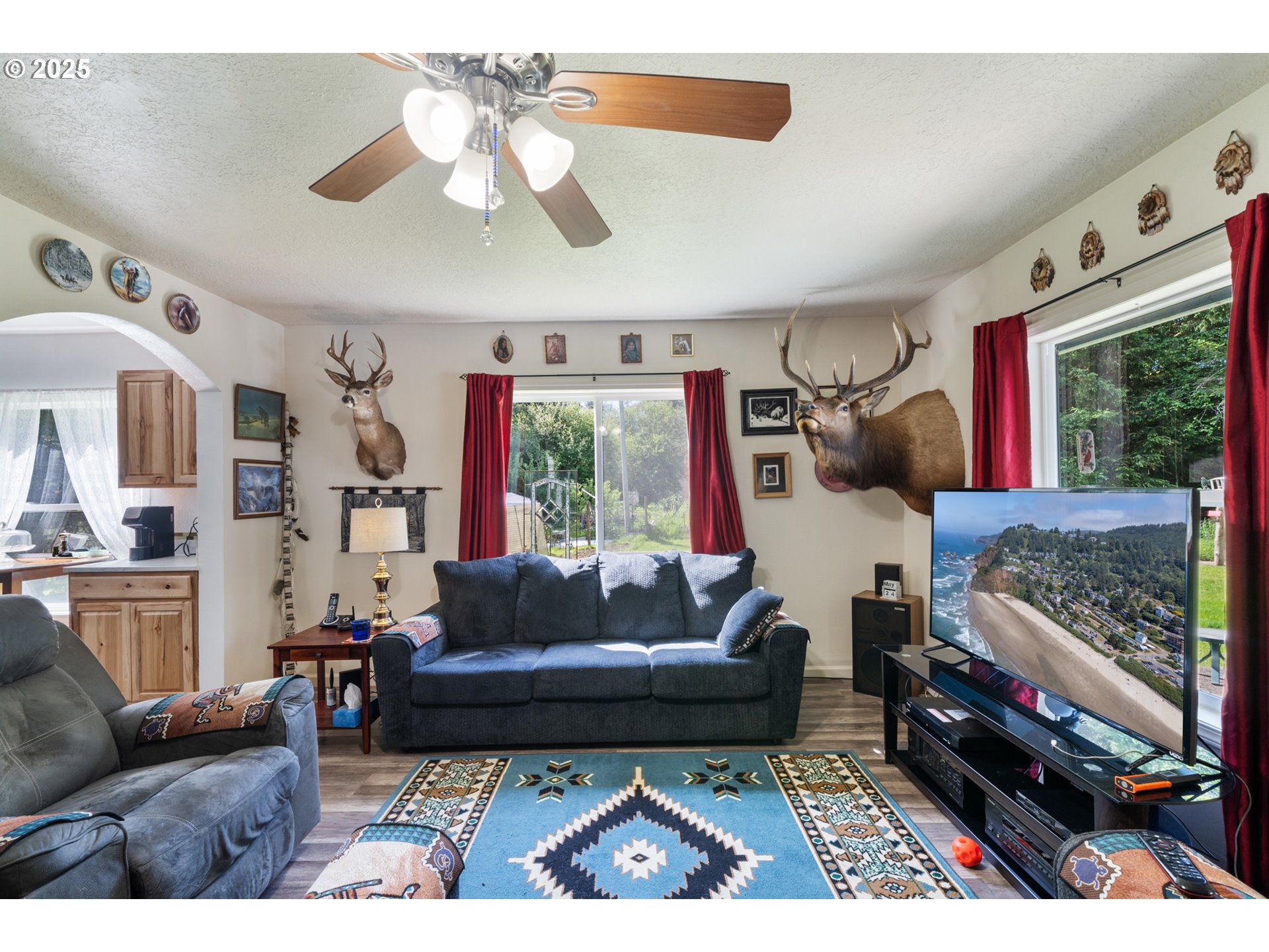 17600 Sandlake Road Cloverdale, OR 97112 - Photo 9 of 48 Gallery Image 9