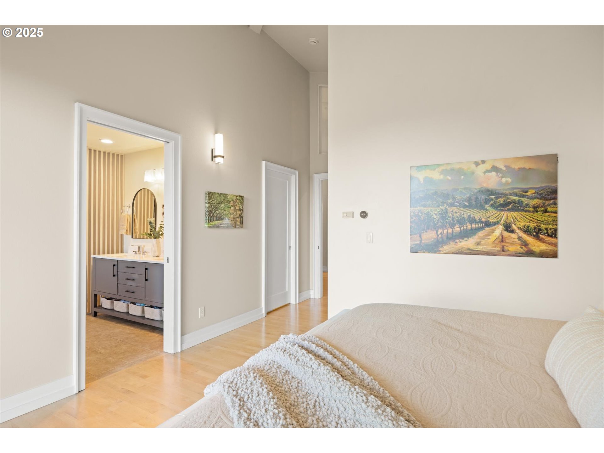 800 Rosemont Road West Linn, OR 97068 - Photo 23 of 48 a bedroom with a bed and bathroom