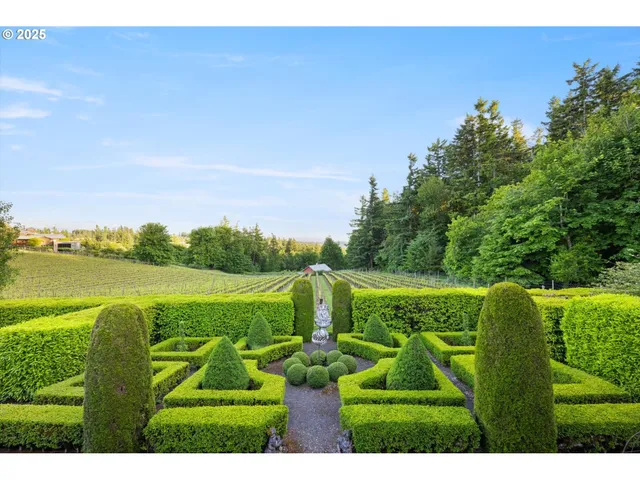a view of a garden and lake view