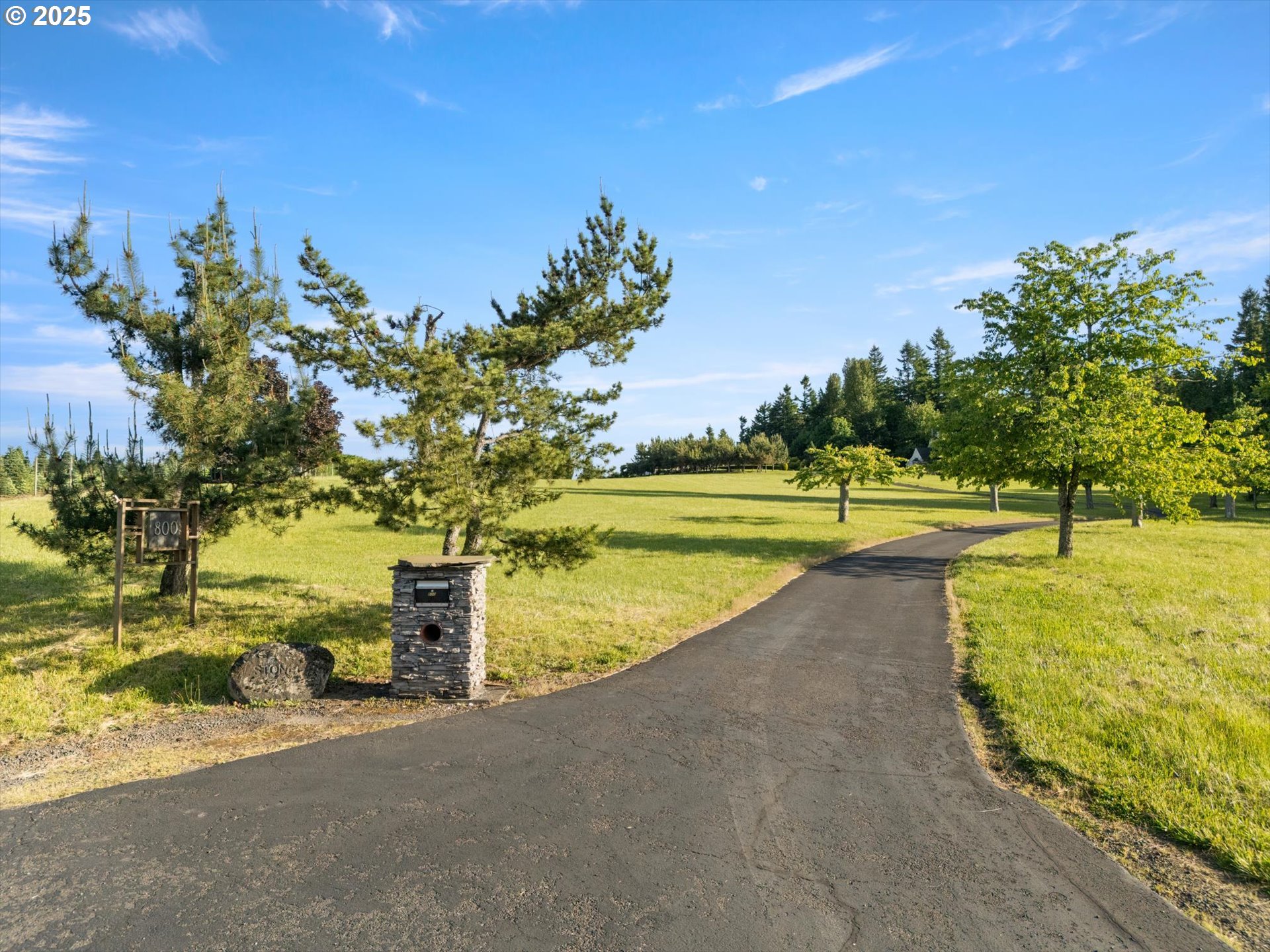 800 Rosemont Road West Linn, OR 97068 - Photo 6 of 48 a view of a swimming pool with an outdoor space and seating area