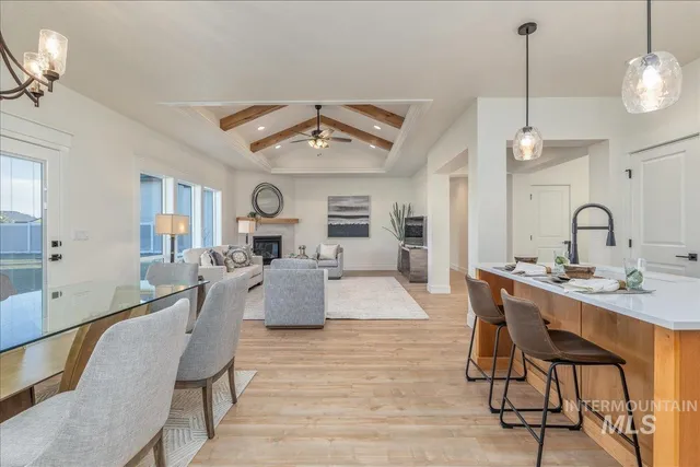 $725,000 | 335 Bard Avenue, Middleton, ID 83644