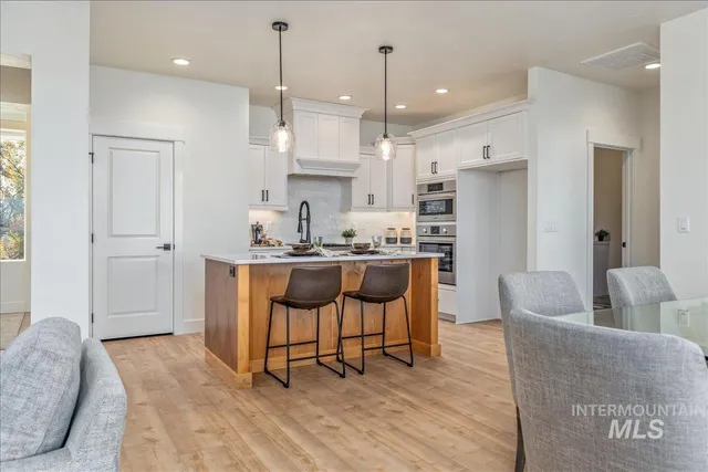 $725,000 | 335 Bard Avenue, Middleton, ID 83644