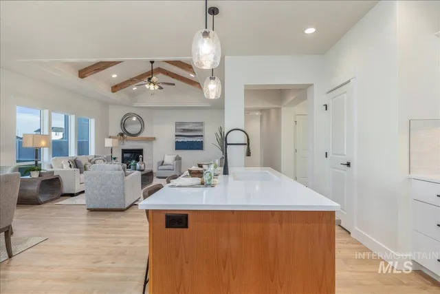 $725,000 | 335 Bard Avenue, Middleton, ID 83644