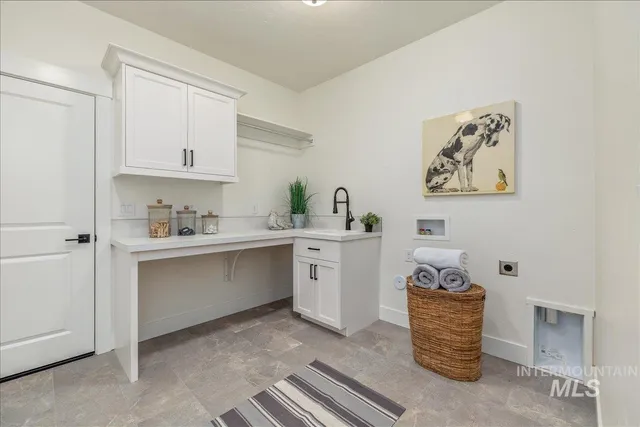 $725,000 | 335 Bard Avenue, Middleton, ID 83644