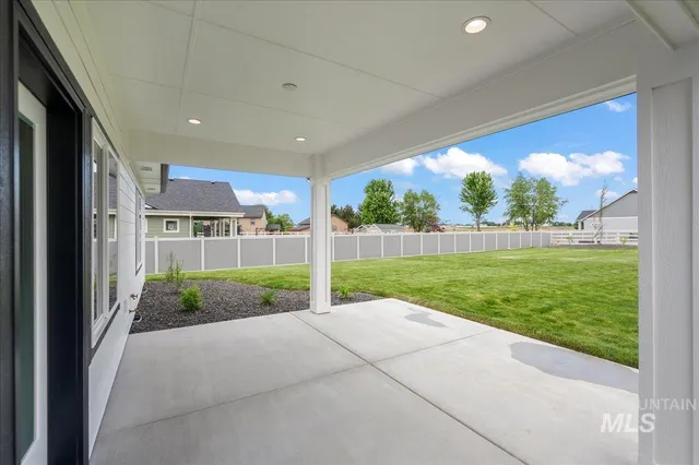 $725,000 | 335 Bard Avenue, Middleton, ID 83644