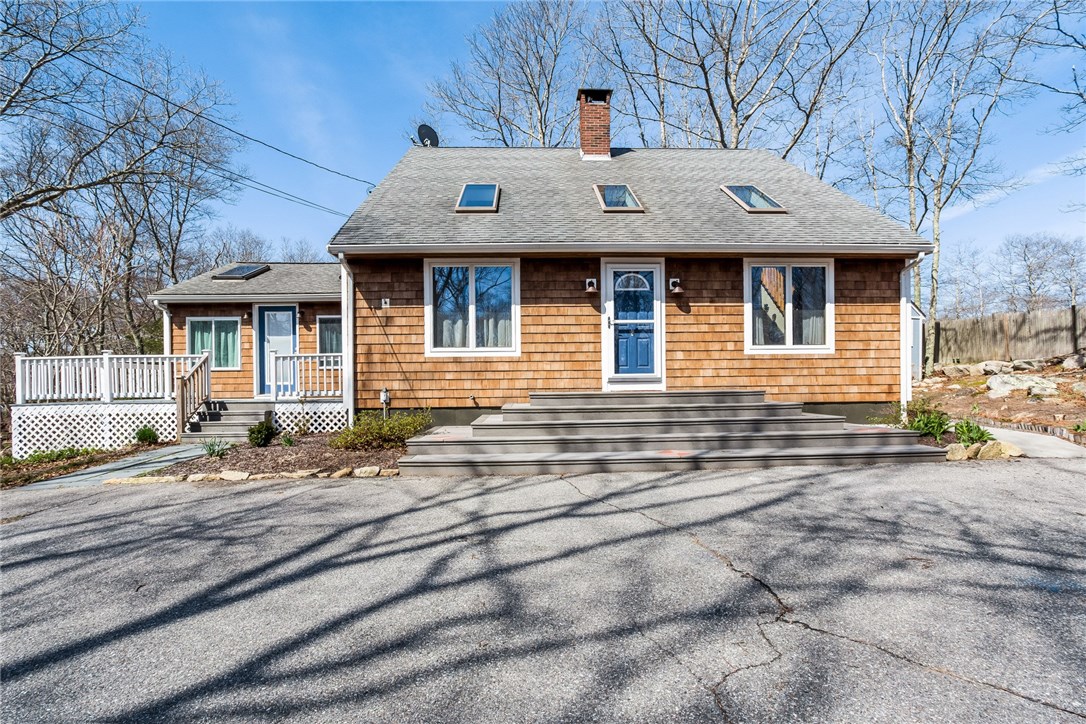 171 Crandall Road Tiverton, RI 02878 - Photo 1 of 35 Gallery Image 1