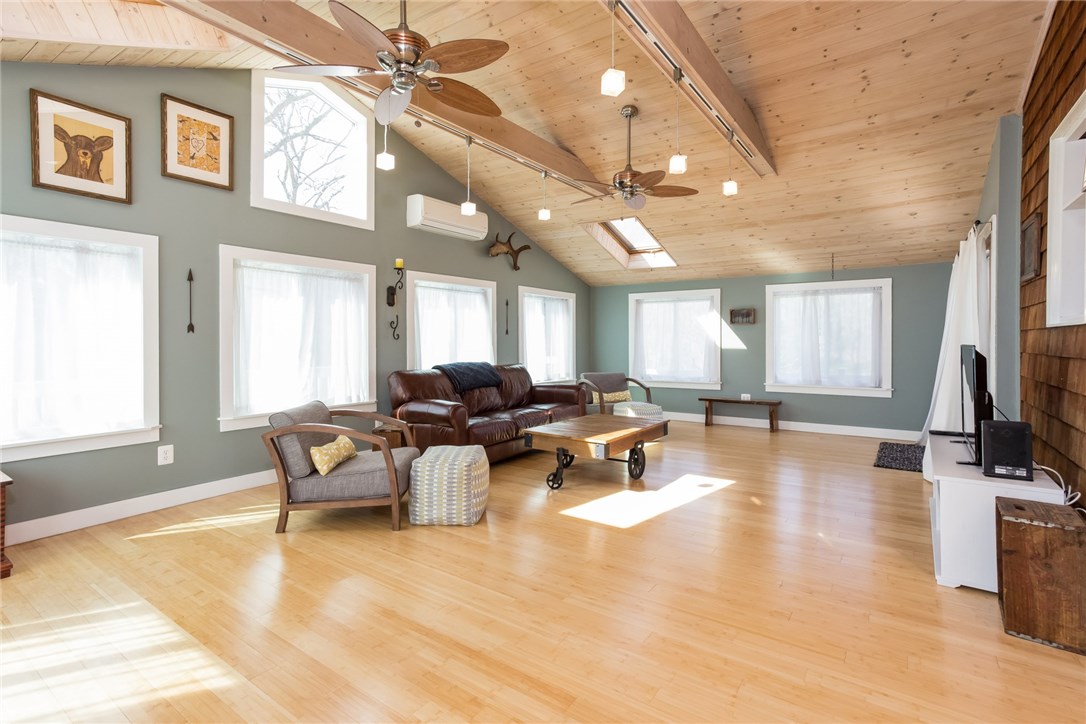 171 Crandall Road Tiverton, RI 02878 - Photo 11 of 35 Gallery Image 11