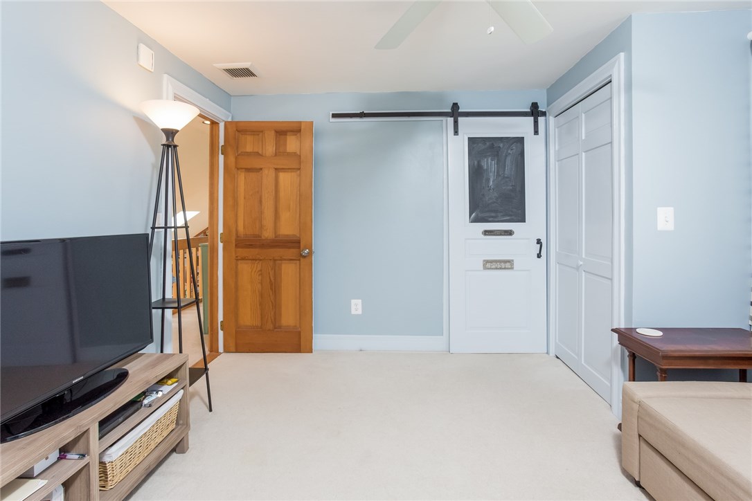 171 Crandall Road Tiverton, RI 02878 - Photo 20 of 35 Gallery Image 20
