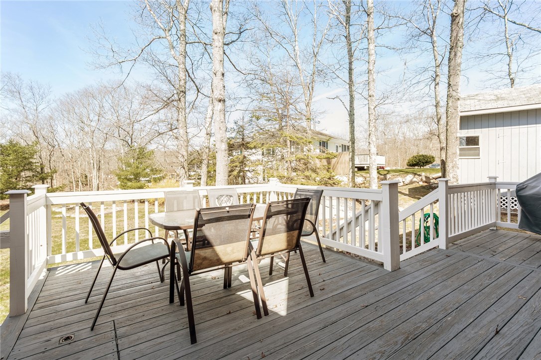 171 Crandall Road Tiverton, RI 02878 - Photo 27 of 35 Gallery Image 27