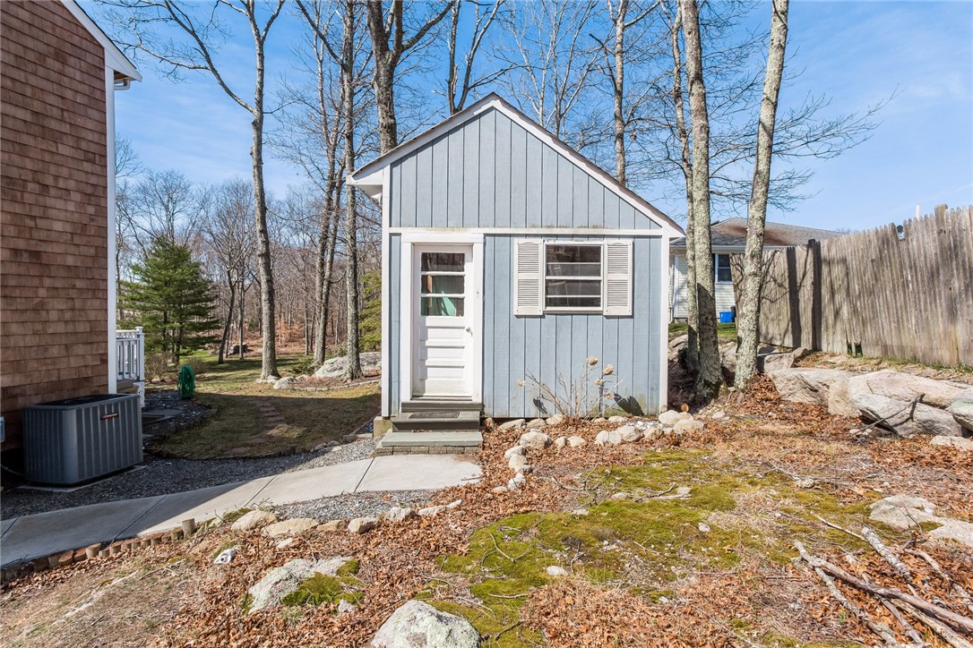 171 Crandall Road Tiverton, RI 02878 - Photo 28 of 35 Gallery Image 28