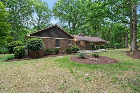 $575,000 | 3404 Timberwood Court, Raleigh, NC 27606