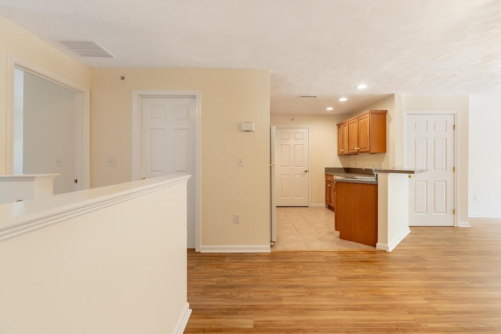 237 Salem Street, Unit 6 Reading, MA 01867 - Photo 14 of 30