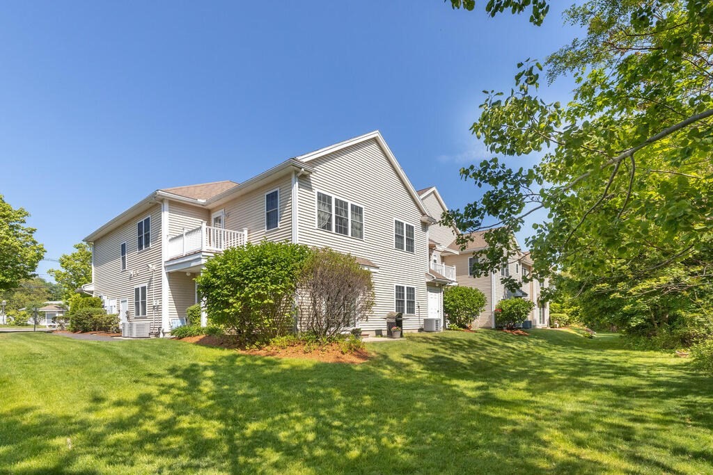 237 Salem Street, Unit 6 Reading, MA 01867 - Photo 30 of 30