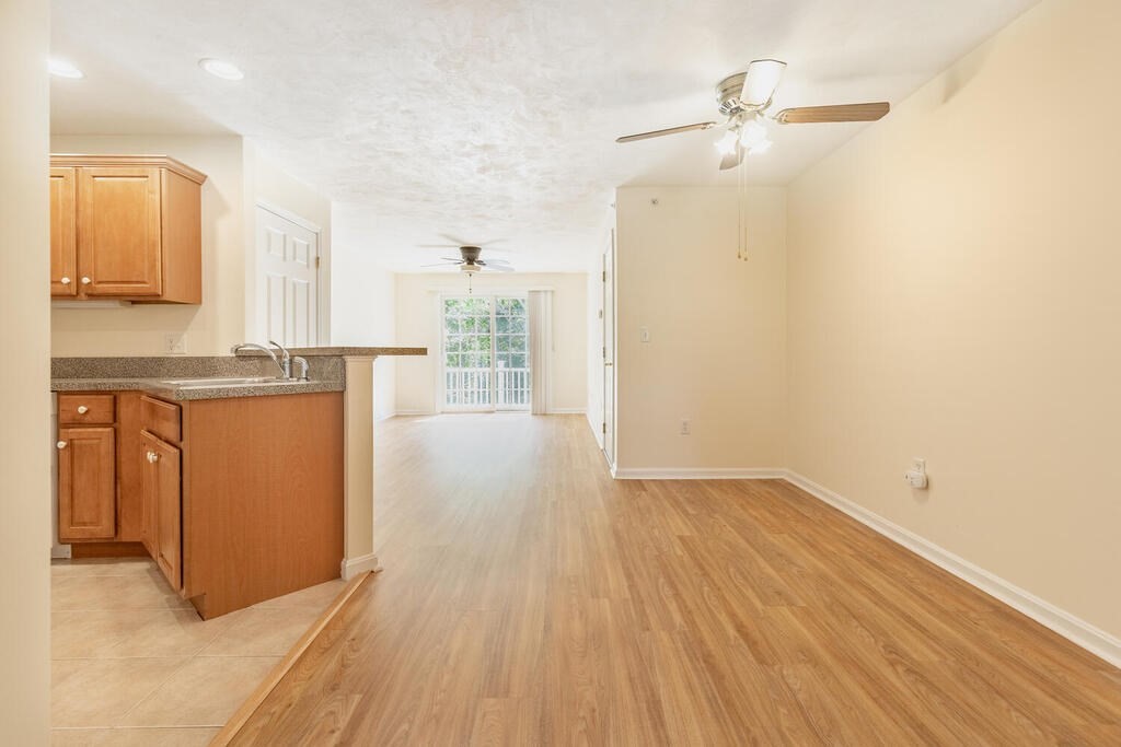 237 Salem Street, Unit 6 Reading, MA 01867 - Photo 5 of 30