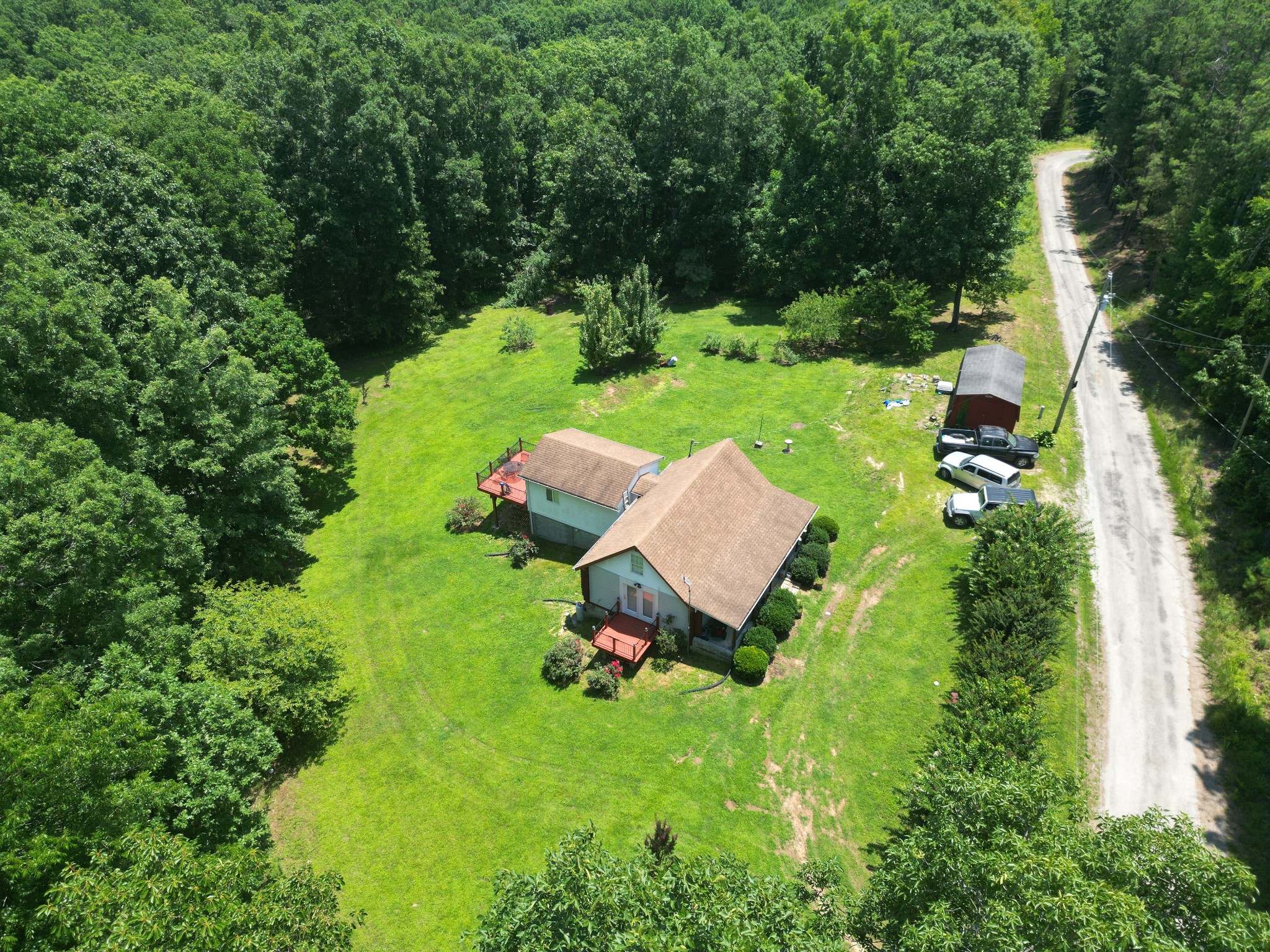 1462 Pope Circle Road Waynesboro, TN 38485 - Photo 2 of 45