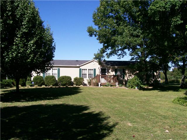 263 Cal Durham Road Bethpage, TN 37022 - Photo 1 of 20 Sitting Back In This Manicured Landscaped Setting Is This "Doll House " Of A Home !