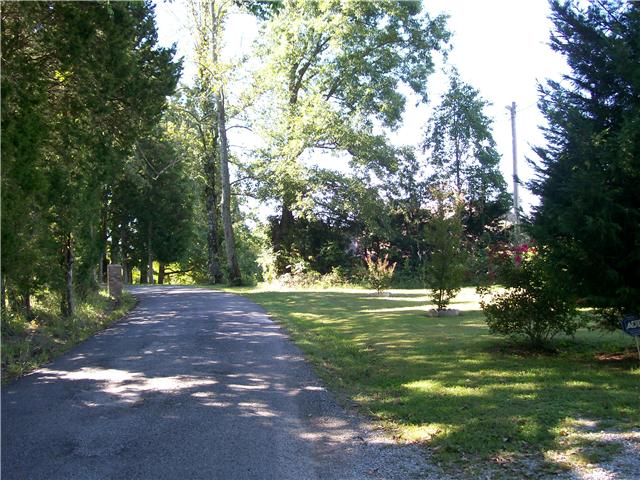 263 Cal Durham Road Bethpage, TN 37022 - Photo 20 of 20 Scene That You Will See As You Turn In To Drive Of This Home !