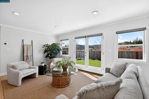 $1,649,000 | 19 Lance Court, Moraga, CA 94556