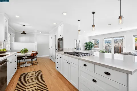 $1,649,000 | 19 Lance Court, Moraga, CA 94556