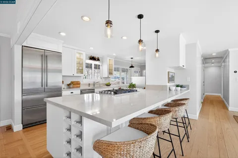 $1,649,000 | 19 Lance Court, Moraga, CA 94556