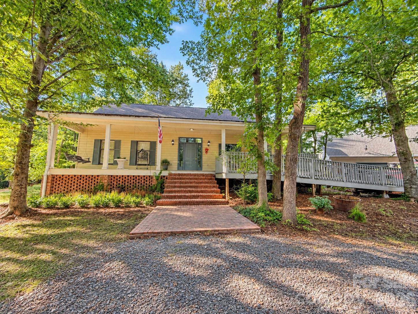 150 Rabun Run Columbus, NC 28722 - Photo 1 of 28 Gallery Image 1