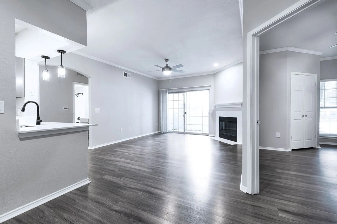 3201 Duval Road, Unit 10113 Austin, TX 78759 - Photo 7 of 22 Up to 10 Weeks FREE! *on select units