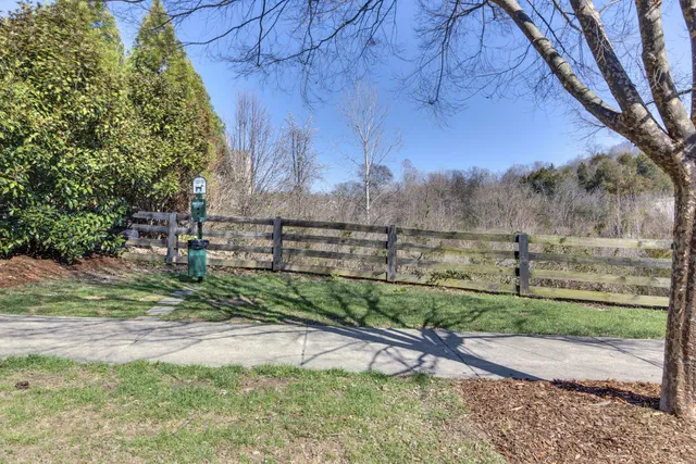 $355,000 | 2901 Stone Lane, Nashville, TN 37211