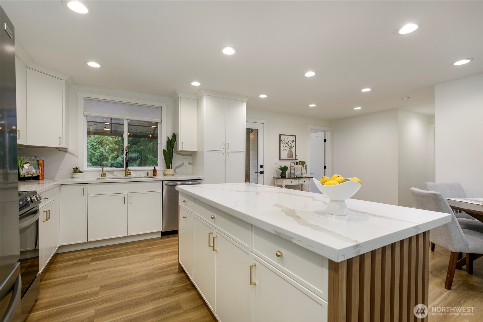 20323 12th Drive Southeast Bothell, WA 98012 - Photo 11 of 33