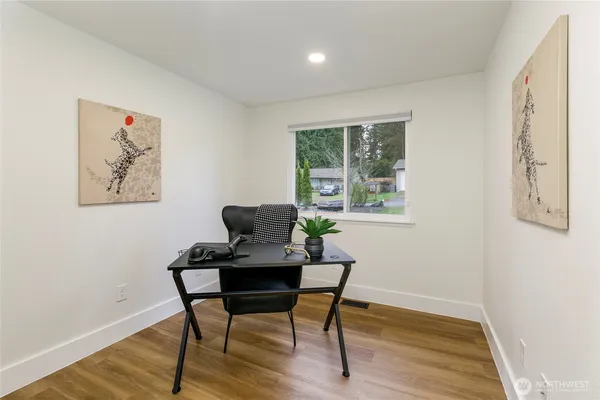 $880,000 | 20323 12th Drive Southeast, Bothell, WA 98012