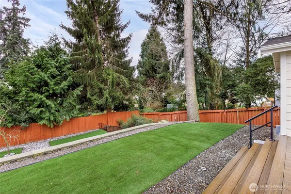 $880,000 | 20323 12th Drive Southeast, Bothell, WA 98012