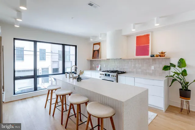 $1,399,000 | 1714 Montrose Street, Unit 4, Philadelphia, PA 19146