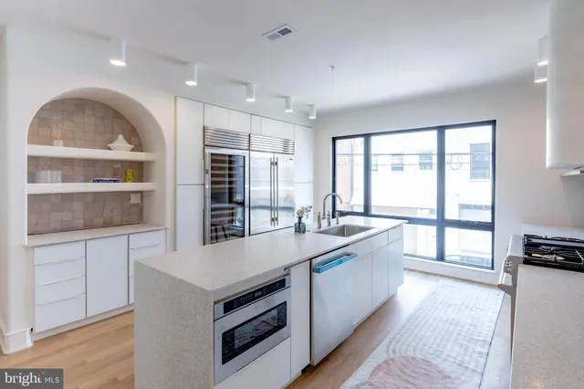 $1,399,000 | 1714 Montrose Street, Unit 4, Philadelphia, PA 19146