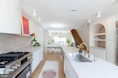 $1,399,000 | 1714 Montrose Street, Unit 4, Philadelphia, PA 19146