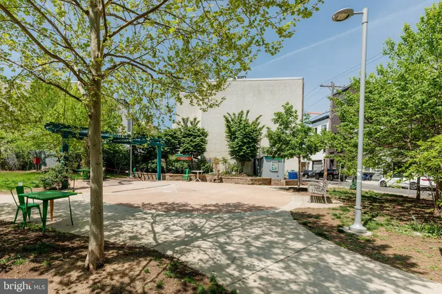 $1,399,000 | 1714 Montrose Street, Unit 4, Philadelphia, PA 19146